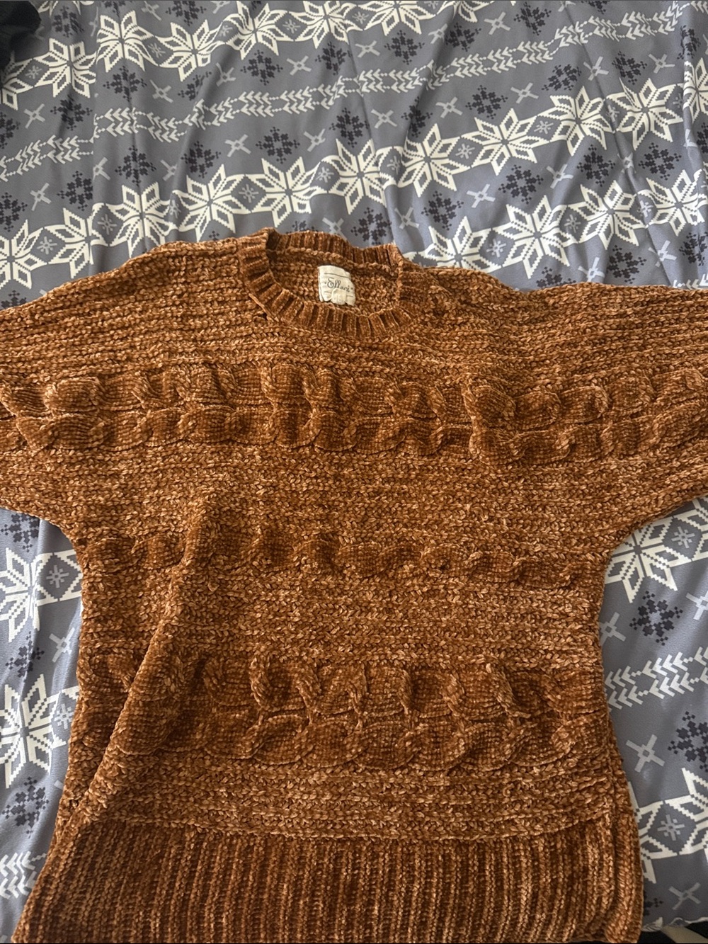Textured Cable Knit Crewneck Sweater - Brown